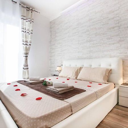 Residenza Larissa Luxury 1 Leilighet Verona Eksteriør bilde